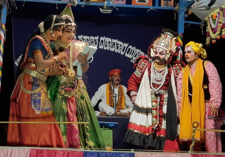 ಕಟೀಲಿನ ಎಲ್ಲಾ ಆರು ಮೇಳಗಳಲ್ಲಿ ಇಂದು ‘ಶ್ರೀ ದೇವಿ ಮಹಾತ್ಮೆ’ ಪ್ರಸಂಗ – ಕಟೀಲು ಆರು ಮೇಳಗಳ ಇಂದಿನ ಪ್ರಸಂಗಗಳು – 07.01.2024 ಆದಿತ್ಯವಾರ 