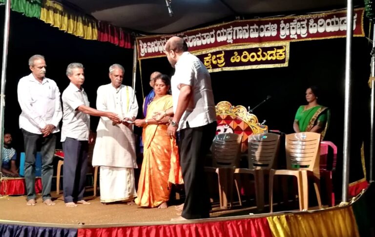 ಕಲಾವಿದ ವಾಮನ ಕುಮಾರ್ ಕುಟುಂಬಕ್ಕೆ ನೆರವಿನ ಹಸ್ತಾಂತರ