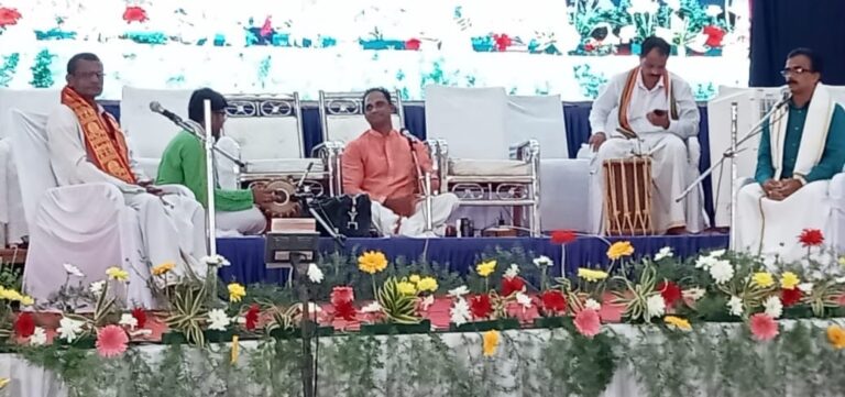 ಪುತ್ತೂರು ಜಿಲ್ಲಾಮಟ್ಟದ ಶಿಕ್ಷಕ ದಿನಾಚರಣೆ ಕಾರ್ಯಕ್ರಮದಲ್ಲಿ ತಾಳಮದ್ದಳೆ – ತೆಂಕಿಲ ವಿವೇಕಾನಂದ ಆಂಗ್ಲ ಮಾಧ್ಯಮ ಶಾಲಾ ಸಭಾಂಗಣದಲ್ಲಿ “ಸೂರ್ಯಮಣಿ”