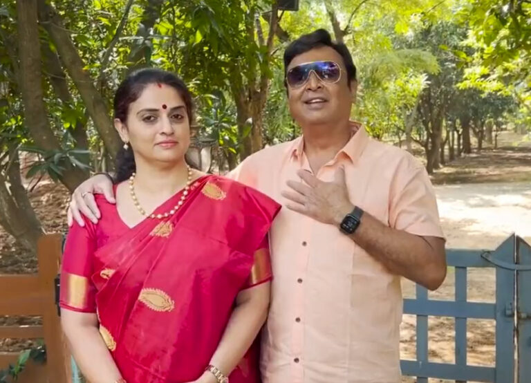 ಎಲ್ಲಾ ಊಹಾಪೋಹಗಳನ್ನು ಬದಿಗೊತ್ತಿ ಒಟ್ಟಿಗೆ ಕಾಣಿಸಿಕೊಂಡ ಪವಿತ್ರ ಲೋಕೇಶ್ ತೆಲುಗು ನಟ ನರೇಶ್ – ಬೇಗನೆ ಮದುವೆ ಆಗಲಿದ್ದಾರೆಯೇ ಈ ಜೋಡಿ? 