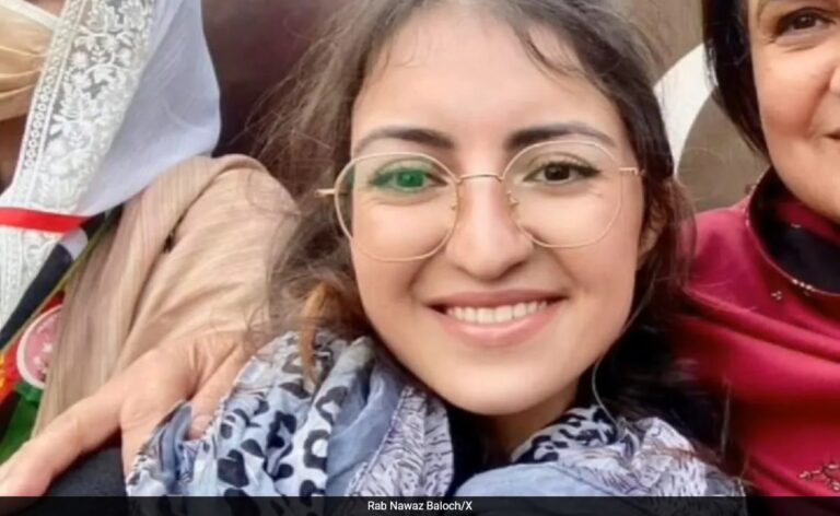 ಸವೀರಾ ಪ್ರಕಾಶ್ – ಪಾಕಿಸ್ತಾನದಲ್ಲಿ 2024 ರ ಸಾರ್ವತ್ರಿಕ ಚುನಾವಣೆಗಳಿಗೆ ನಾಮನಿರ್ದೇಶನವನ್ನು ಸಲ್ಲಿಸಿದ ಪ್ರಥಮ ಹಿಂದೂ ಮಹಿಳೆ